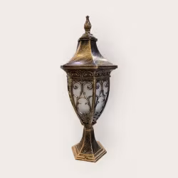 882 Garden Gate Light