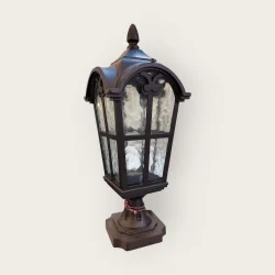 K151112B Garden Gate Light
